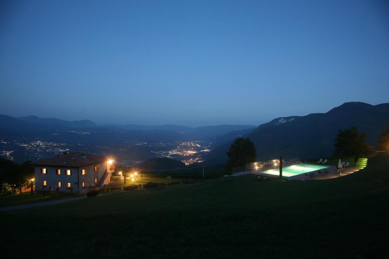 Casa Vacanza La Pozza Molazzana エクステリア 写真